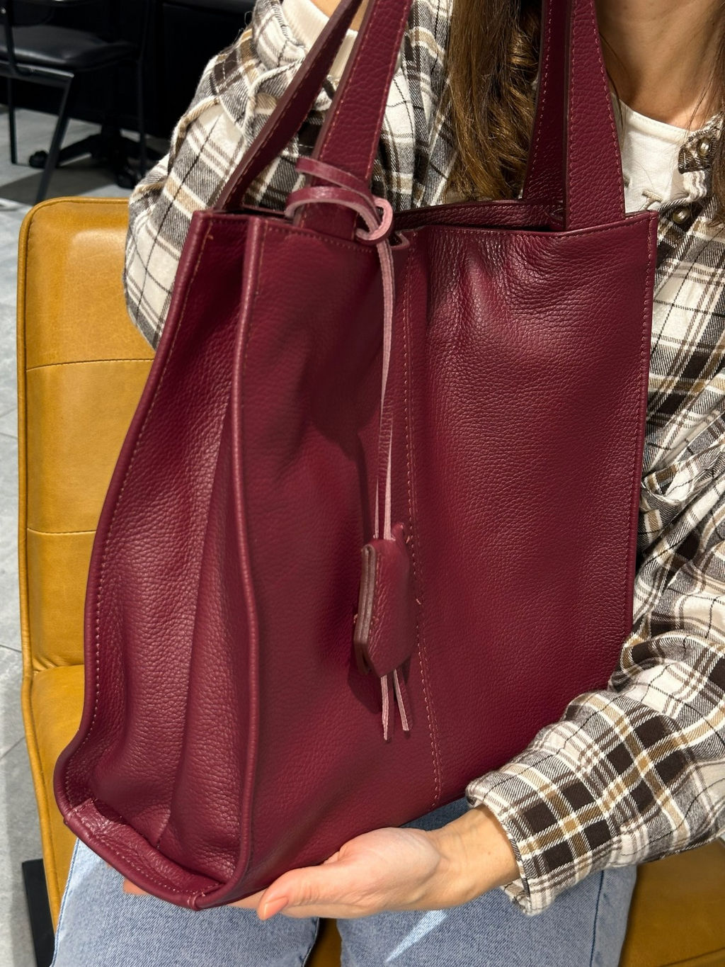 Сумка женская из телячьей кожи