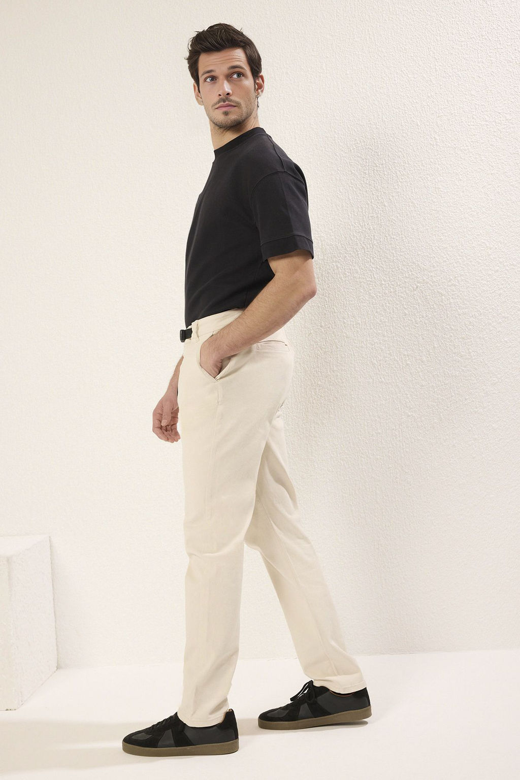 TRENDYOL MAN Tas Straight Fit Beli Kemer Tokal? Pantolon TMNSS25PL00011 - Trendyolmilla фото 2