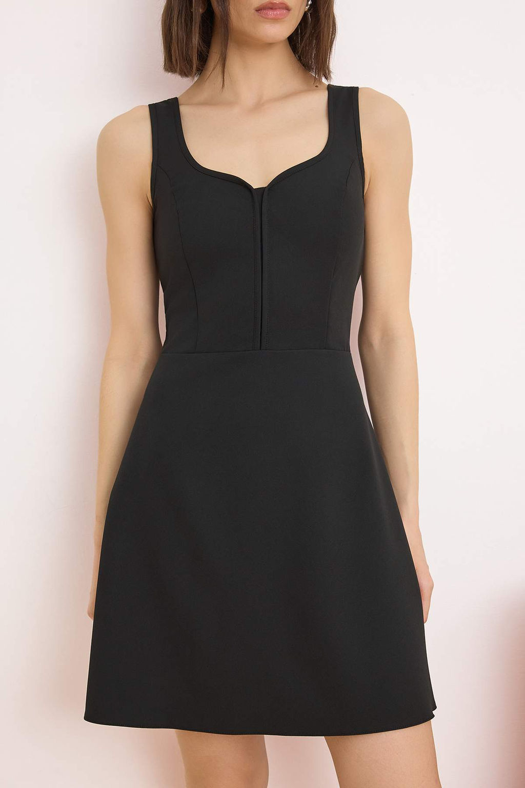 Siyah A Kesim K?sa Esnek Dokuma Elbise TWOSS26EL00292