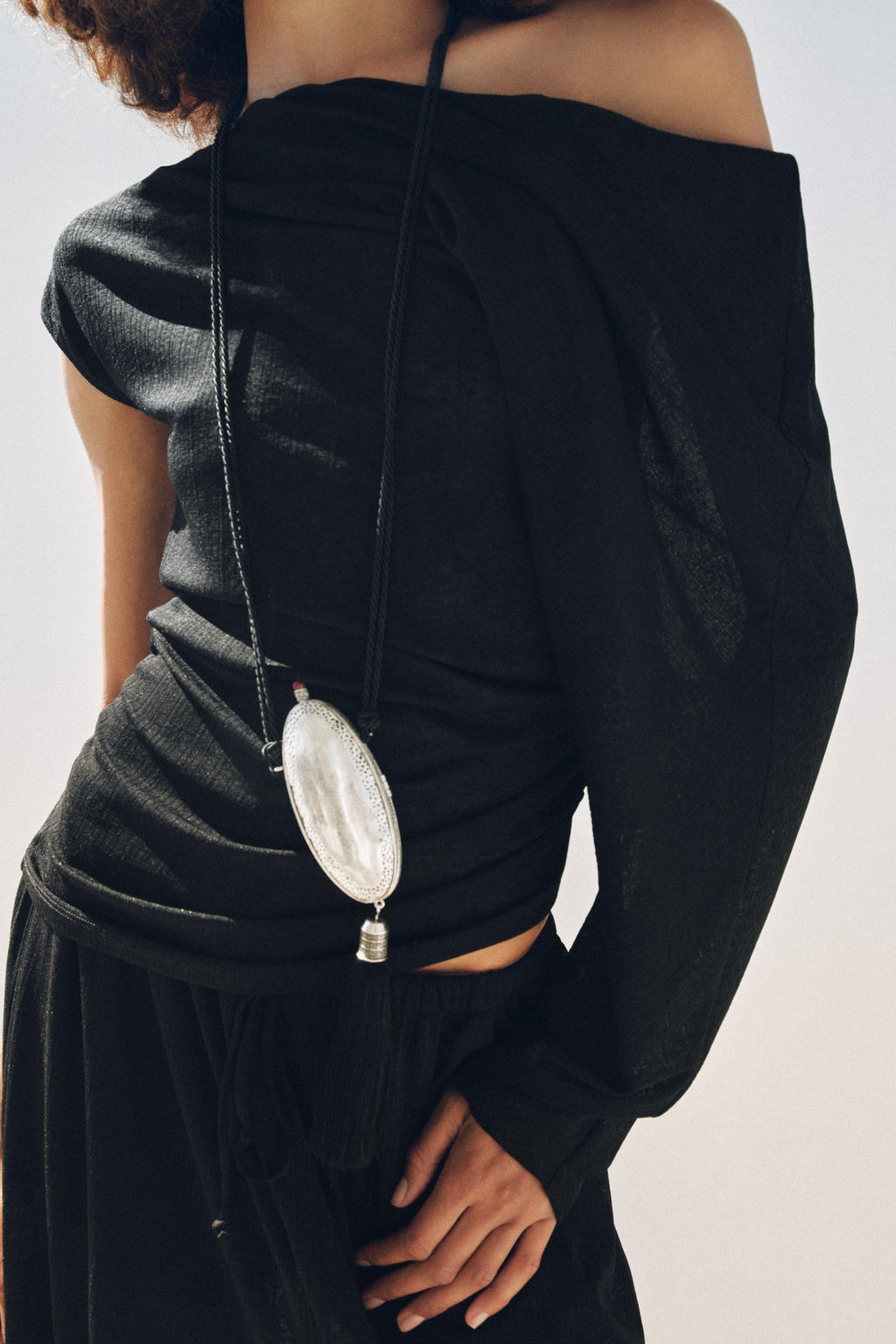 FLOWING ASYMMETRIC TOP - Zara фото 13