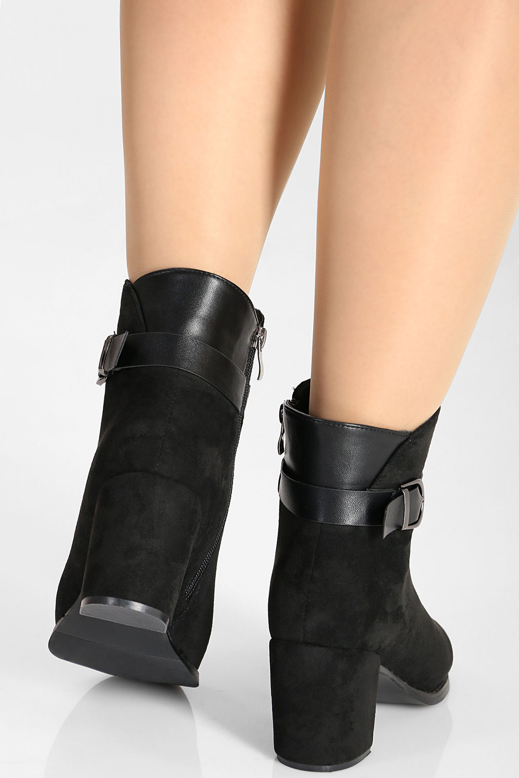 Ботинки женские замшевые черные