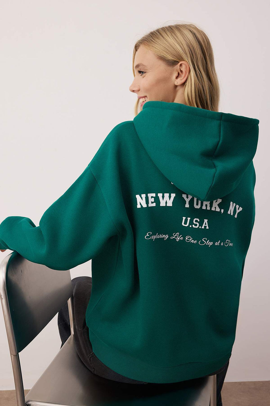 Zumrut Yesili Orme Sweatshirt TWOAW26SW00184 - Trendyolmilla фото 2