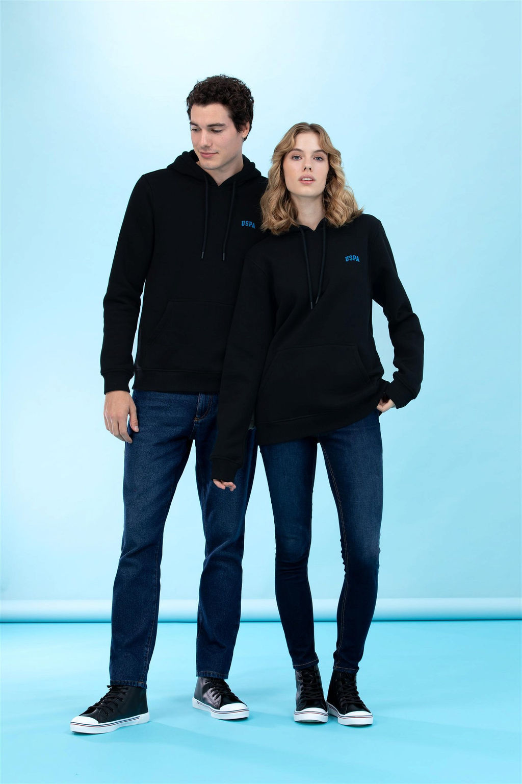 U. S. Polo Assn Базовый черный свитшот с капюшоном (унисекс) - U.s. polo assn фото 2