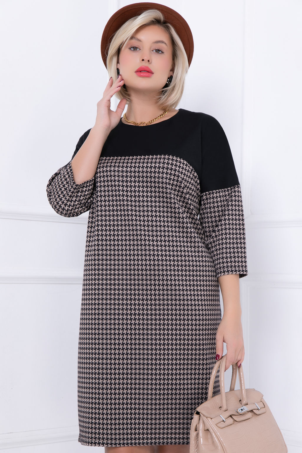 Платье Bellovera 17П5636 черный