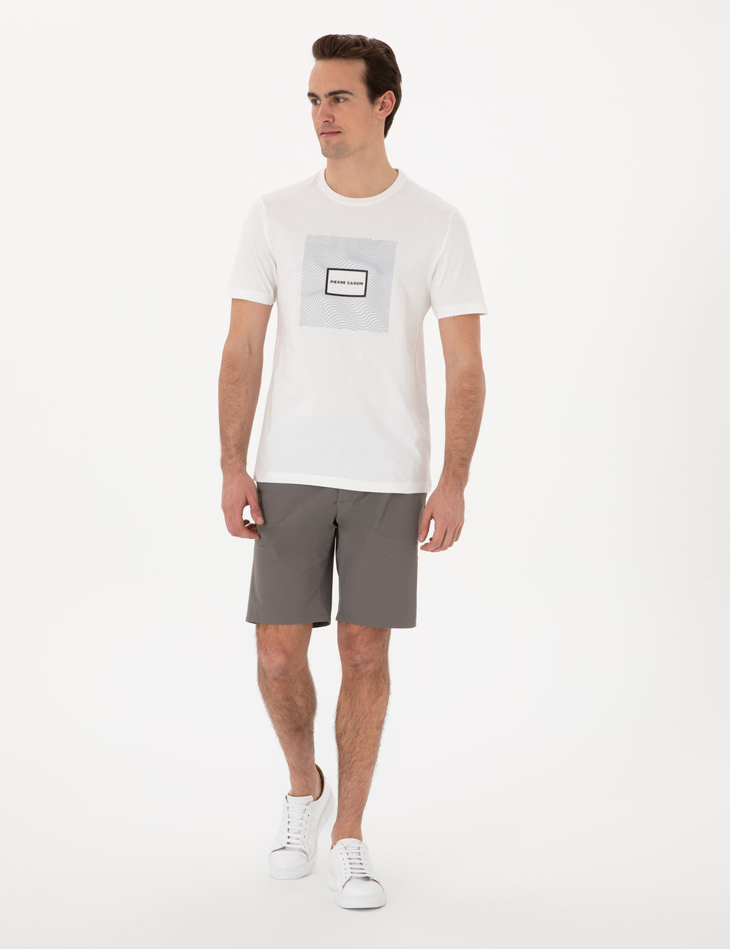 Ekru Regular Fit Is_ya Duyarl_ Renk De_i_tiren Bask_ _er_eveli Ti__rt