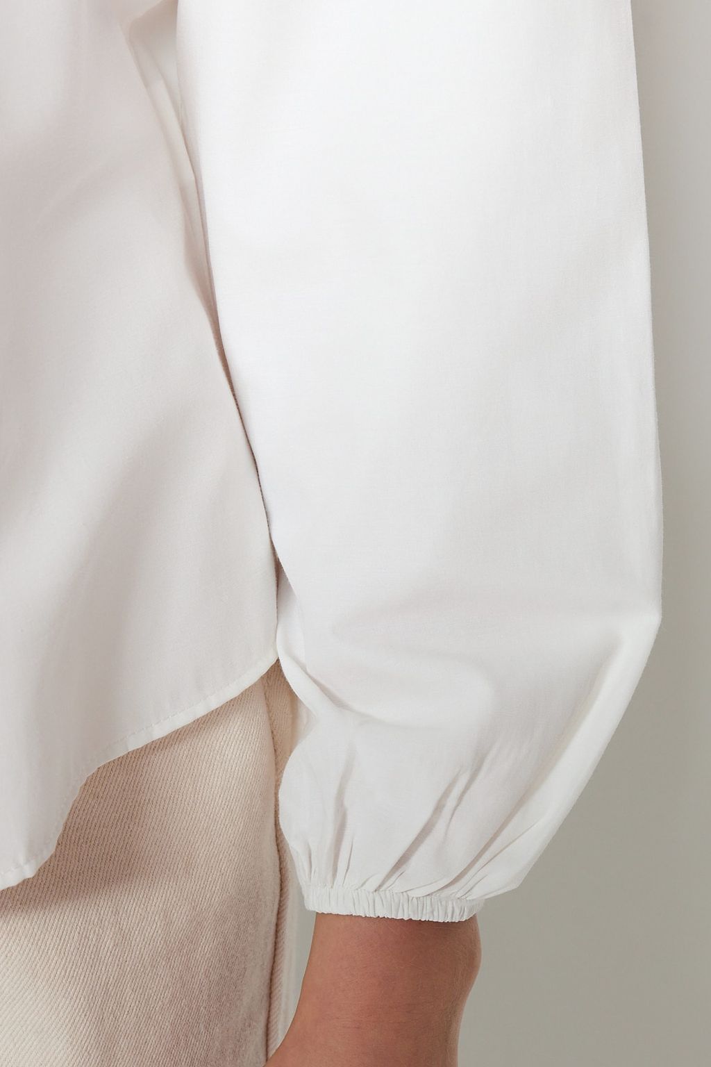 TRENDYOLMILLA Ekru Yakas? Nak?s Detayl? Pamuk Regular Normal Kal?p Dokuma Gomlek TWOSS23GO00009 фото 12