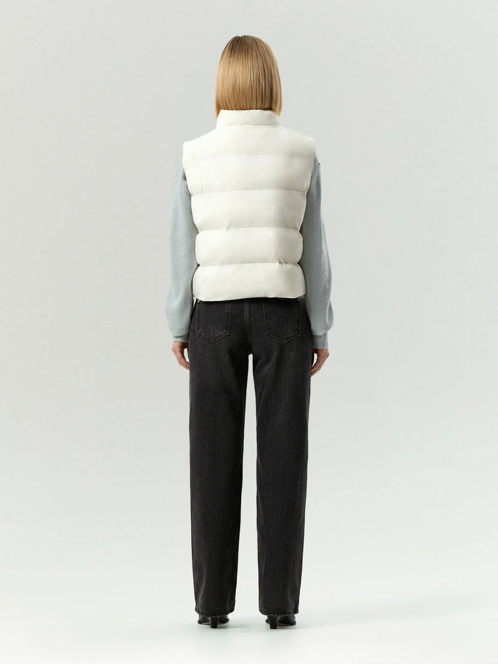 EMKA / Утепленный жилет  фото 5