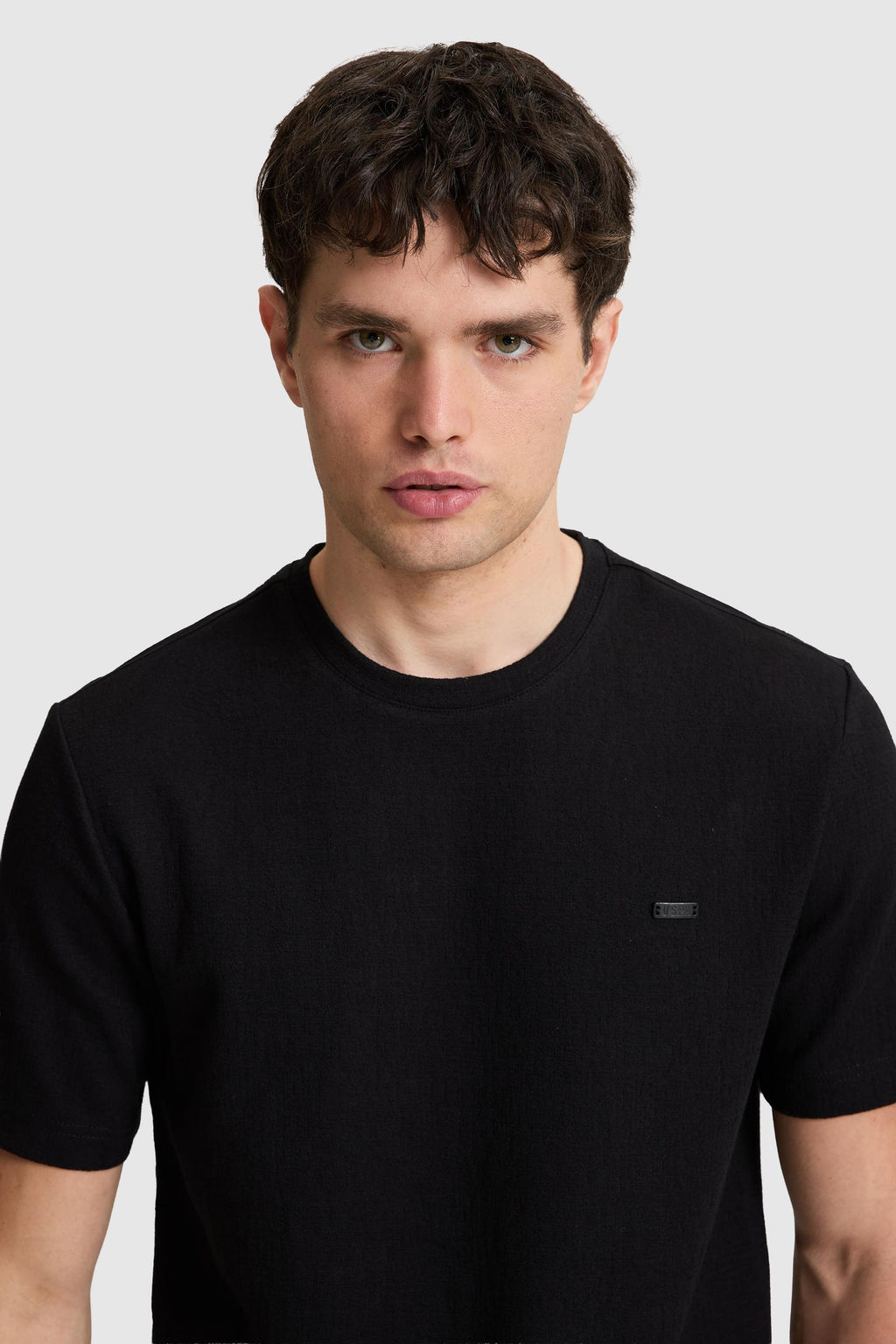 Erkek Siyah Regular Fit Bisiklet Yaka Ti__rt