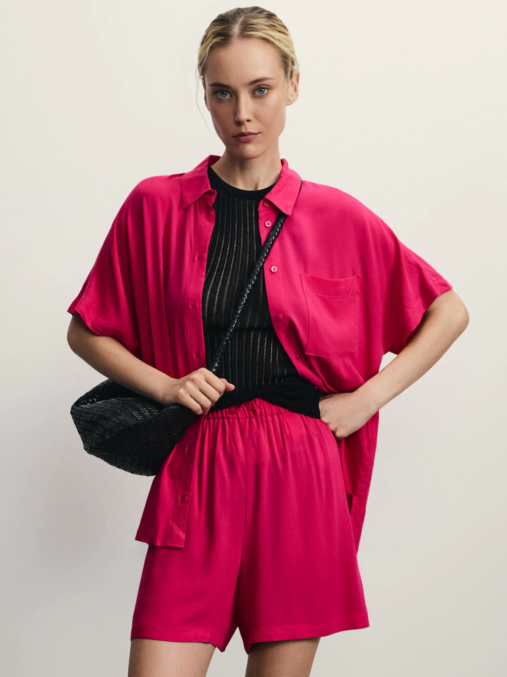 Шорты из вискозы с эластичным поясом / Zarina