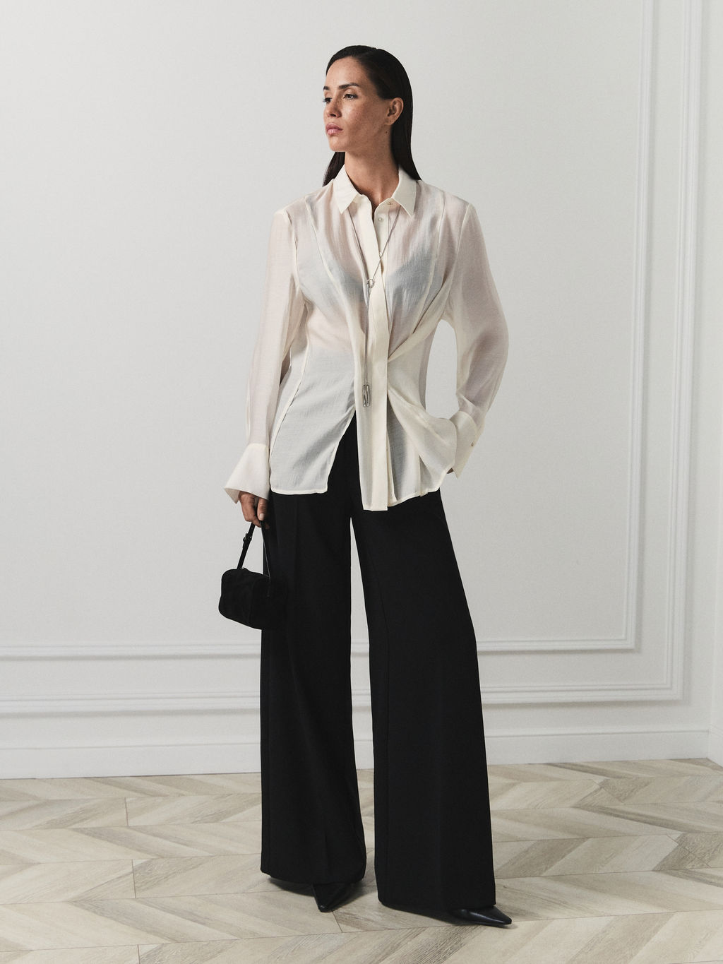 Блуза-трансформер с декоративными разрезами / Zarina  фото 3