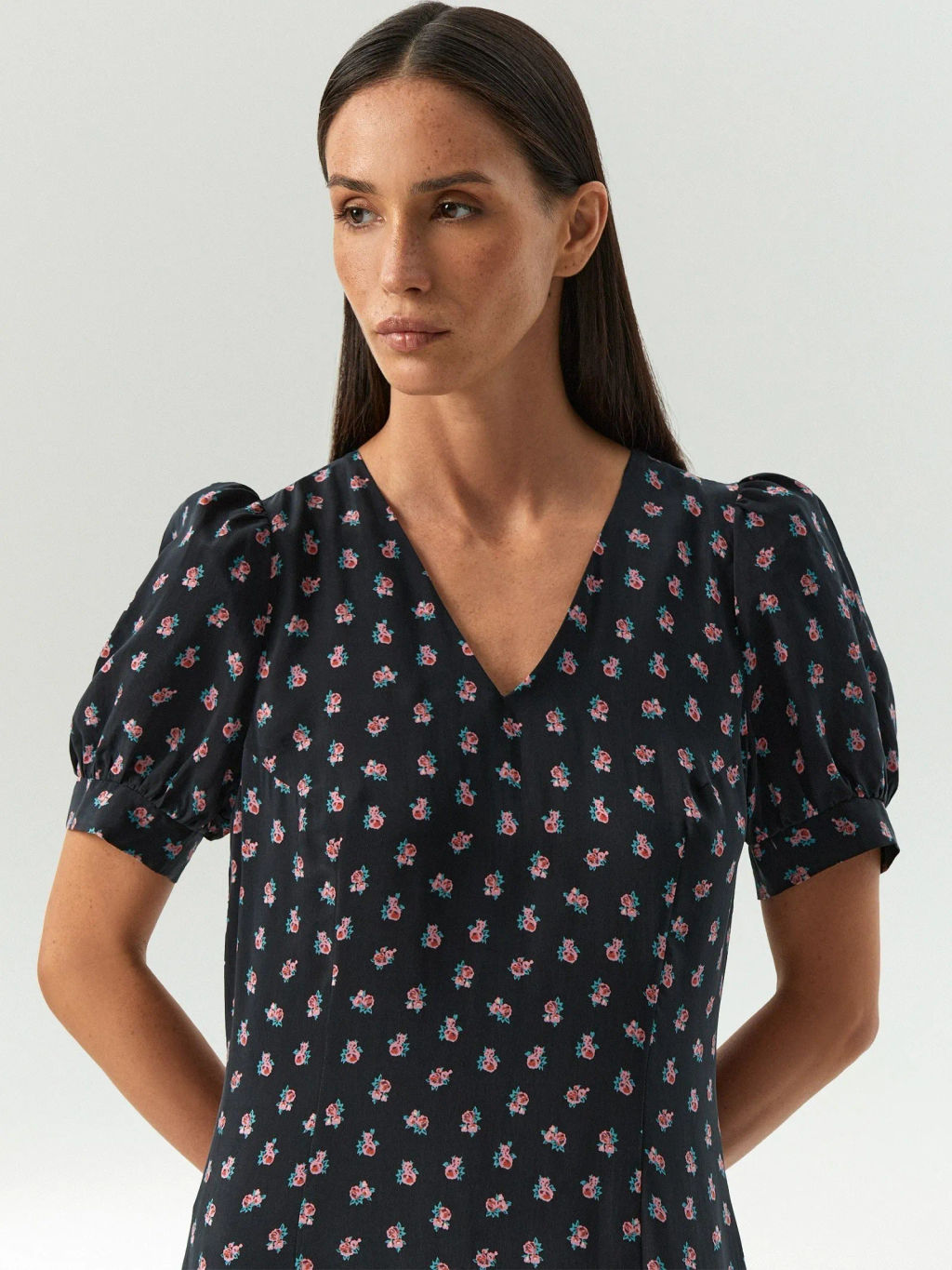 ЕМКА / Платье макси из 100% купры с цветочным принтом - Emka фото 4