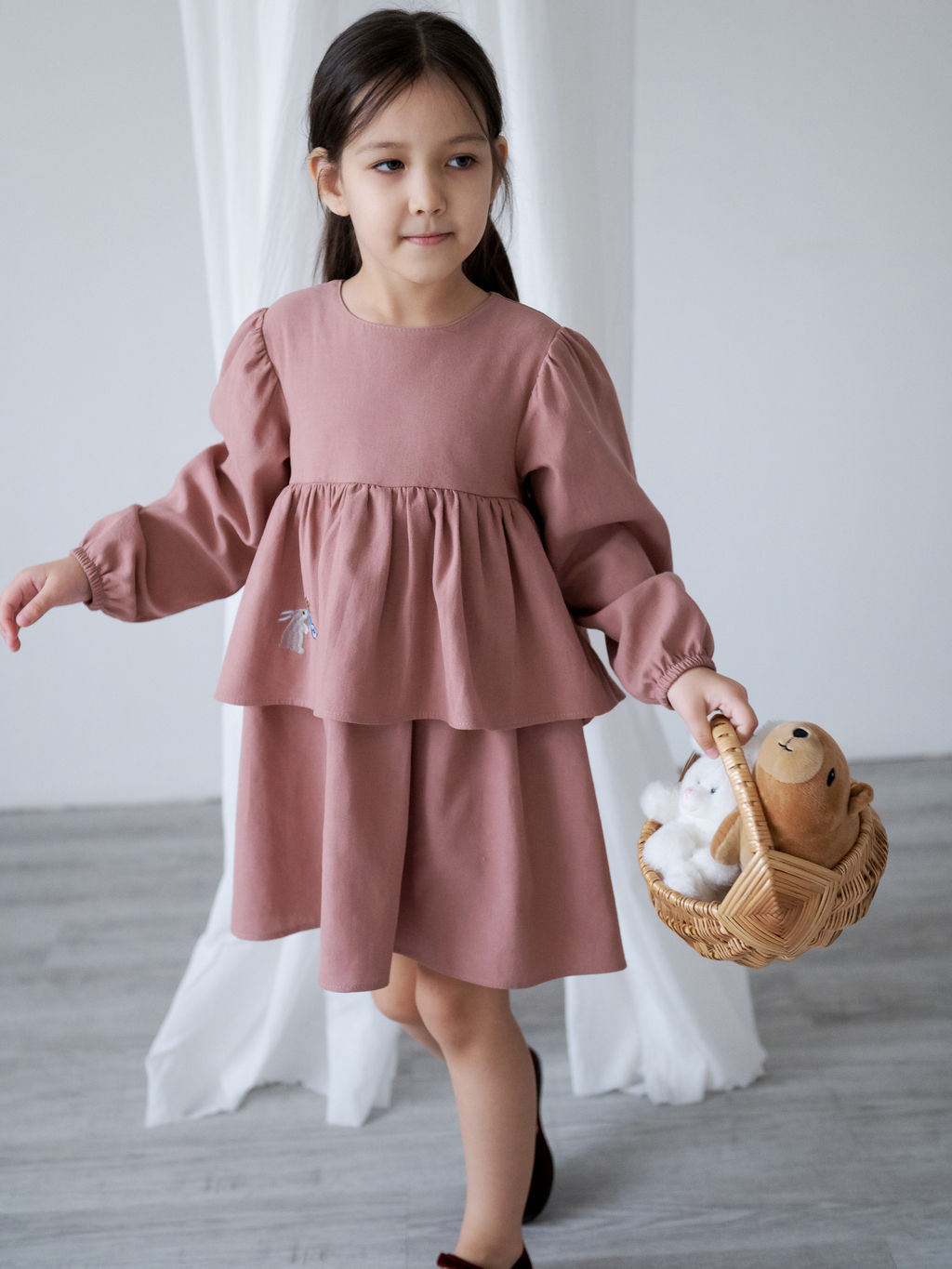 Платье хлопковое сухая роза, розовый - Lesi kids фото 15