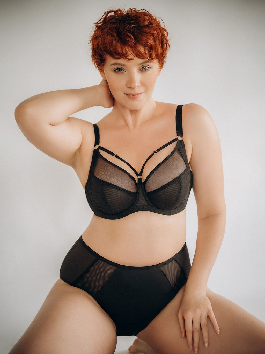 Комплект нижнего белья Indefini (Арт.4225WXY-K)  фото 7