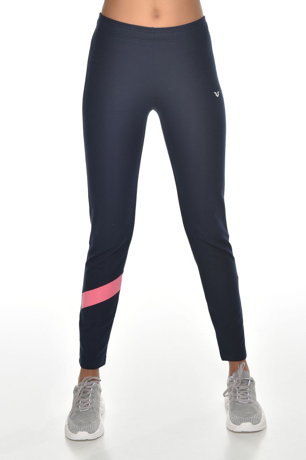 Спортивный костюм женский