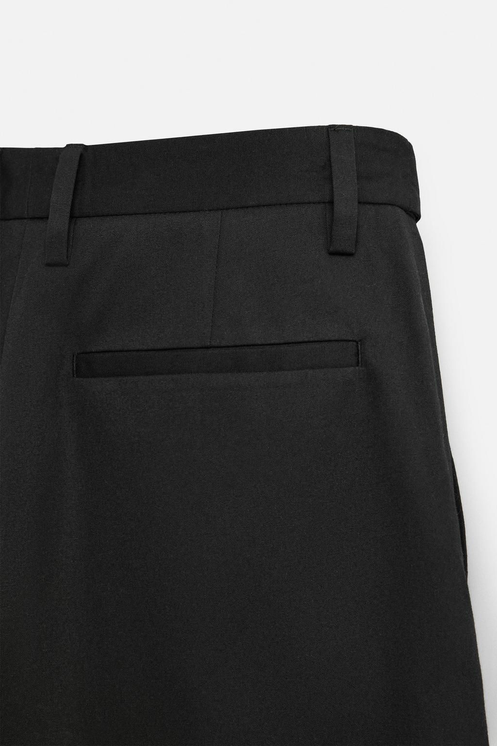 PLEATED BERMUDA SHORTS WITH BELT - Zara фото 10