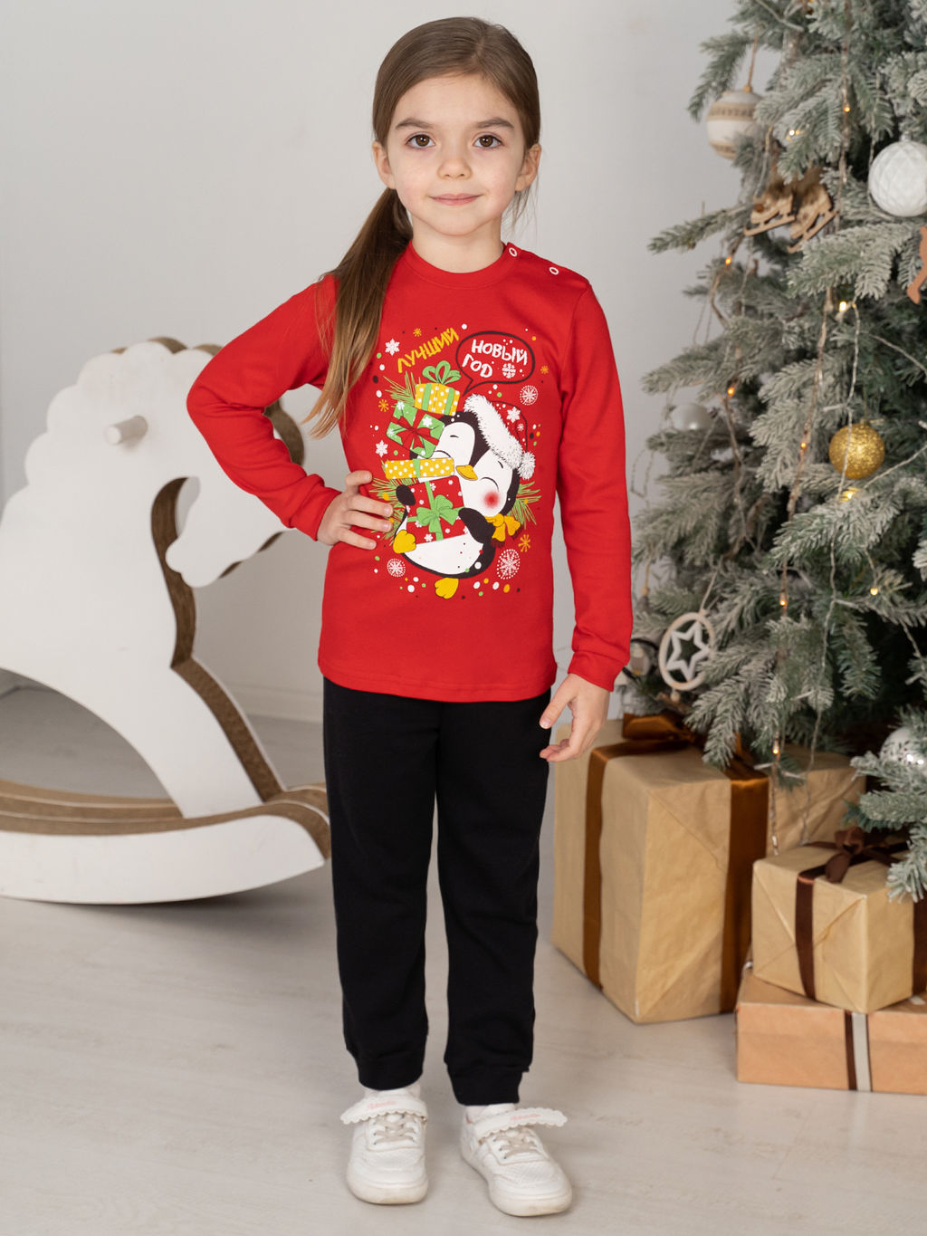 Костюм детский красныйчерный рисунок пингвин