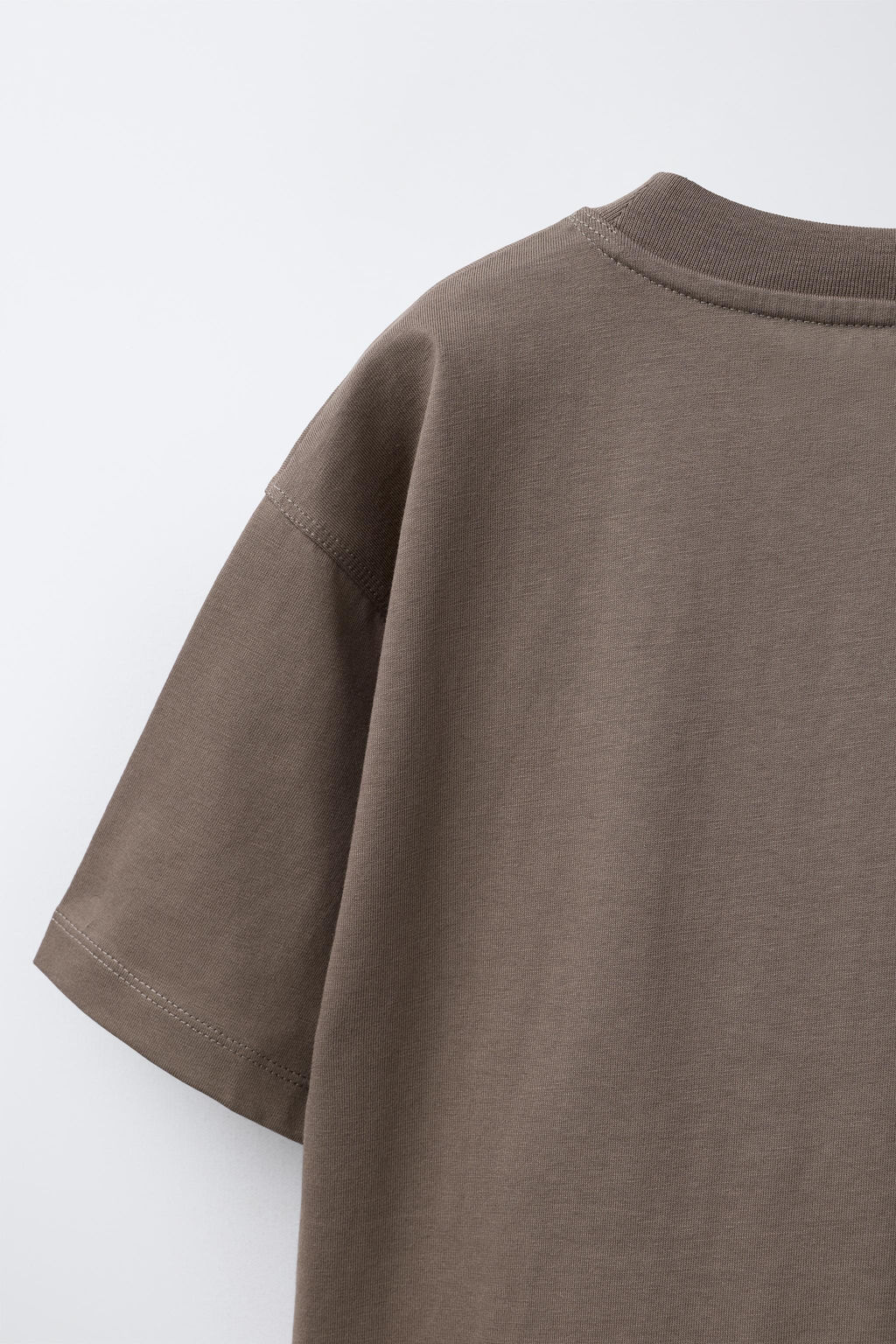 STAR T-SHIRT WITH EYELETS - Zara фото 4