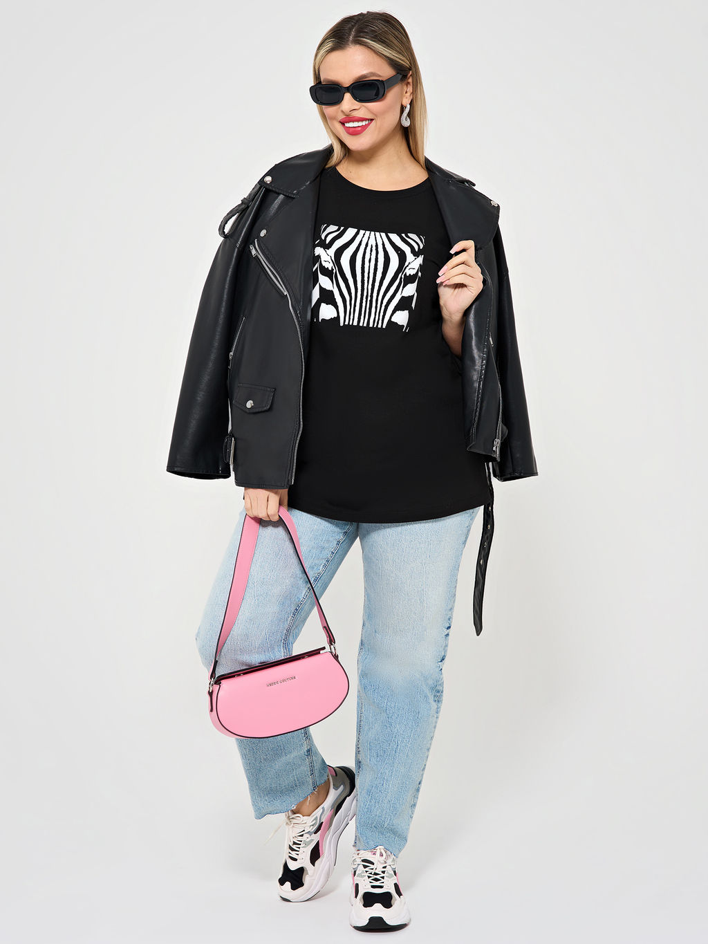 Футболка 0202-1 черный