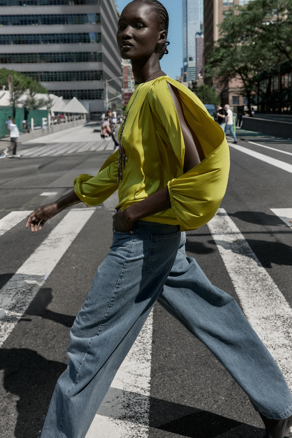 SATIN TOP WITH CUT-OUT SLEEVES - Zara фото 3