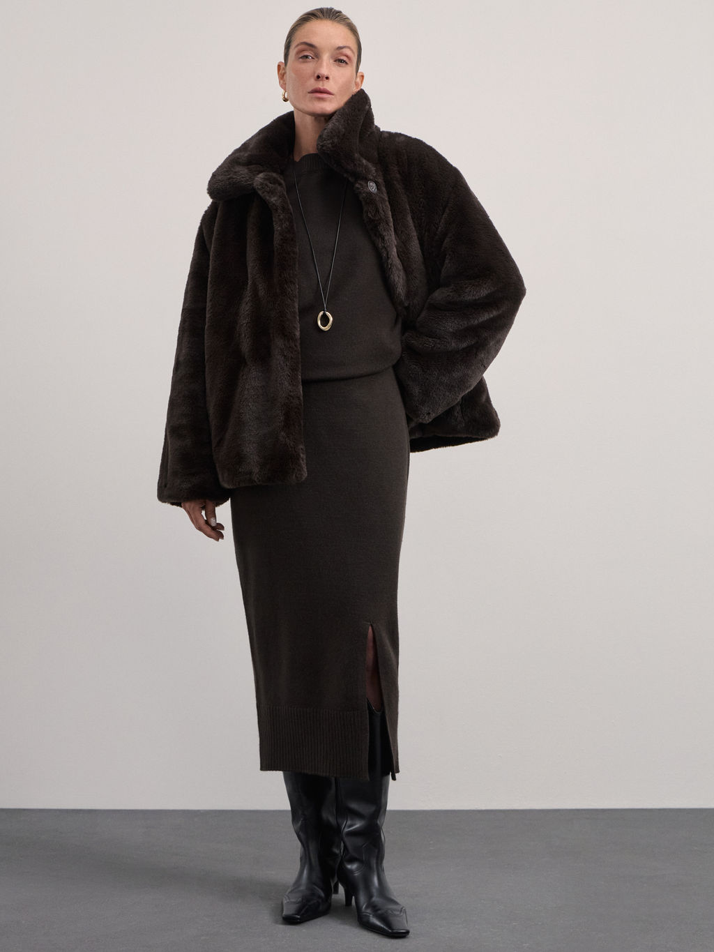 Шуба из искусственного меха / Zarina  фото 2