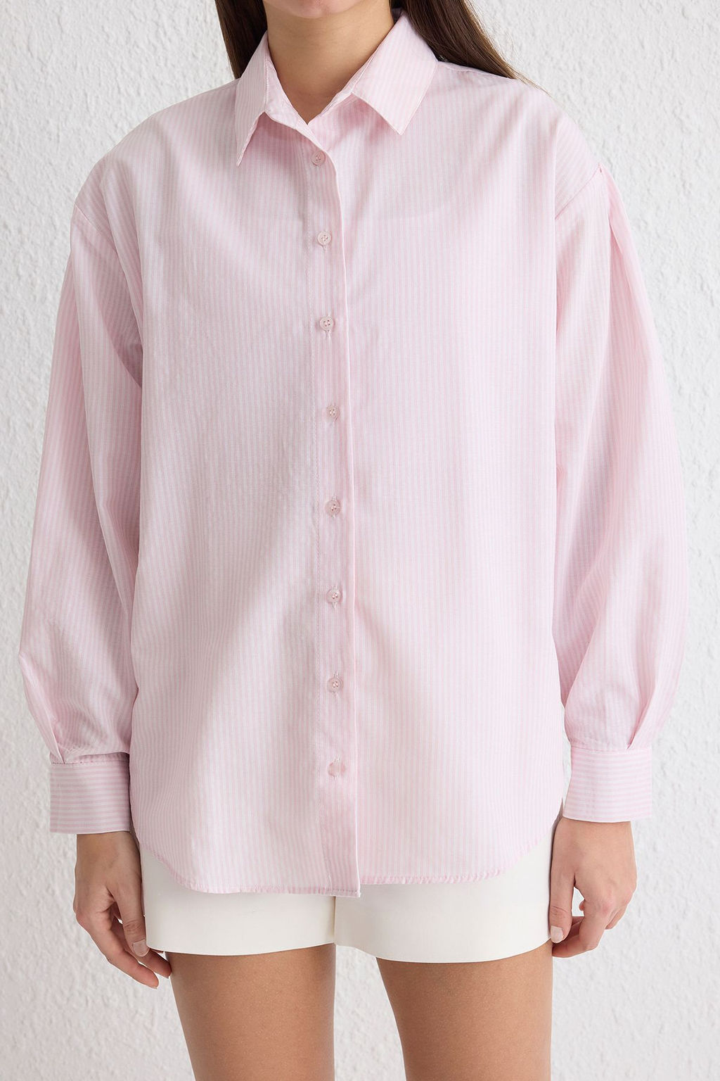 Ac?k Pembe Basic Cizgili Oversize Genis Kal?p Dokuma Gomlek TWOSS23GO00144