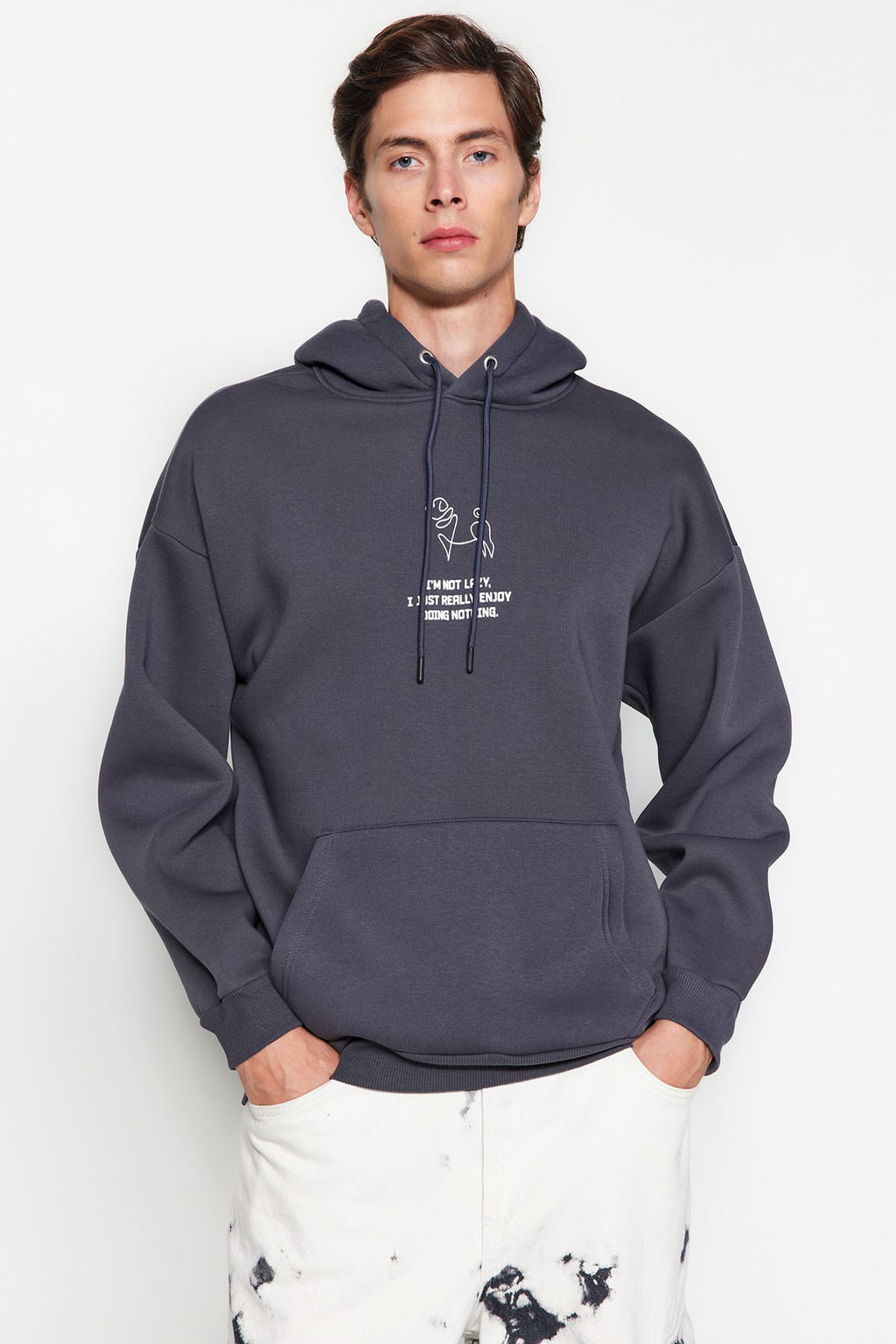 TRENDYOL MAN Kahverengi Oversize/Genis Kesim Kabaran Hayvan Bask?l? Kapusonlu Sweatshirt TMNAW24SW00078 - Trendyolmilla фото 3