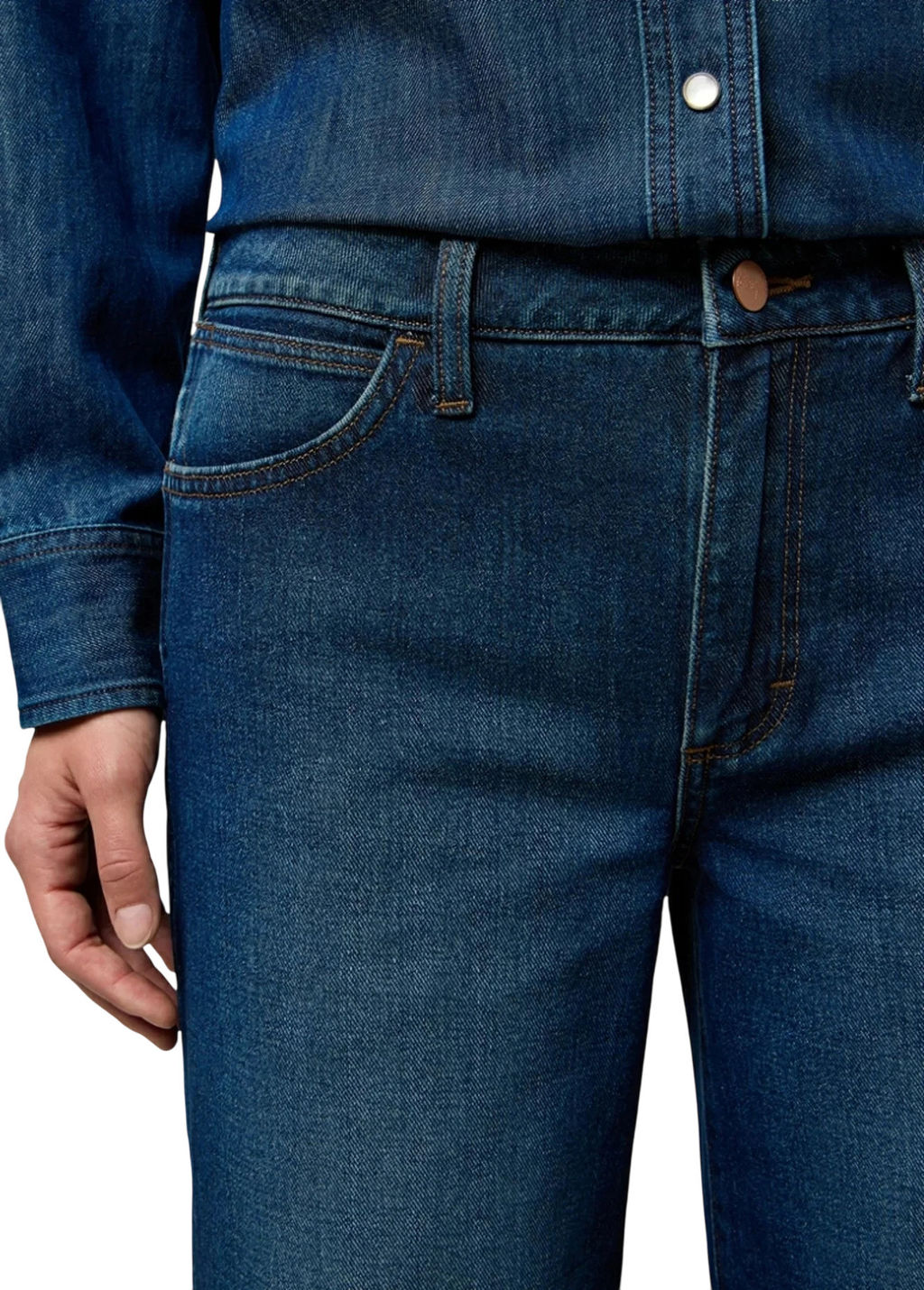 Джинсы женские