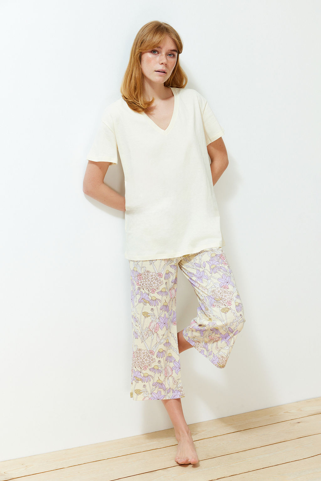 Trendyolmilla Sar? Cicekli Kapri Orme Pijama Tak?m? THMSS24PT00210 фото 8