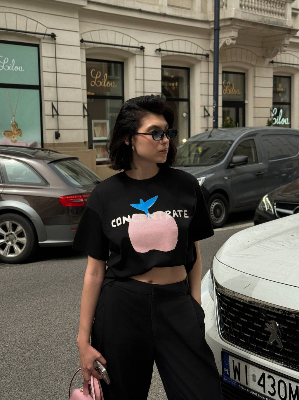 CONTE Свободная футболка из хлопка с рисунком Born in love LD 2675 black-apple - Conte elegant фото 2