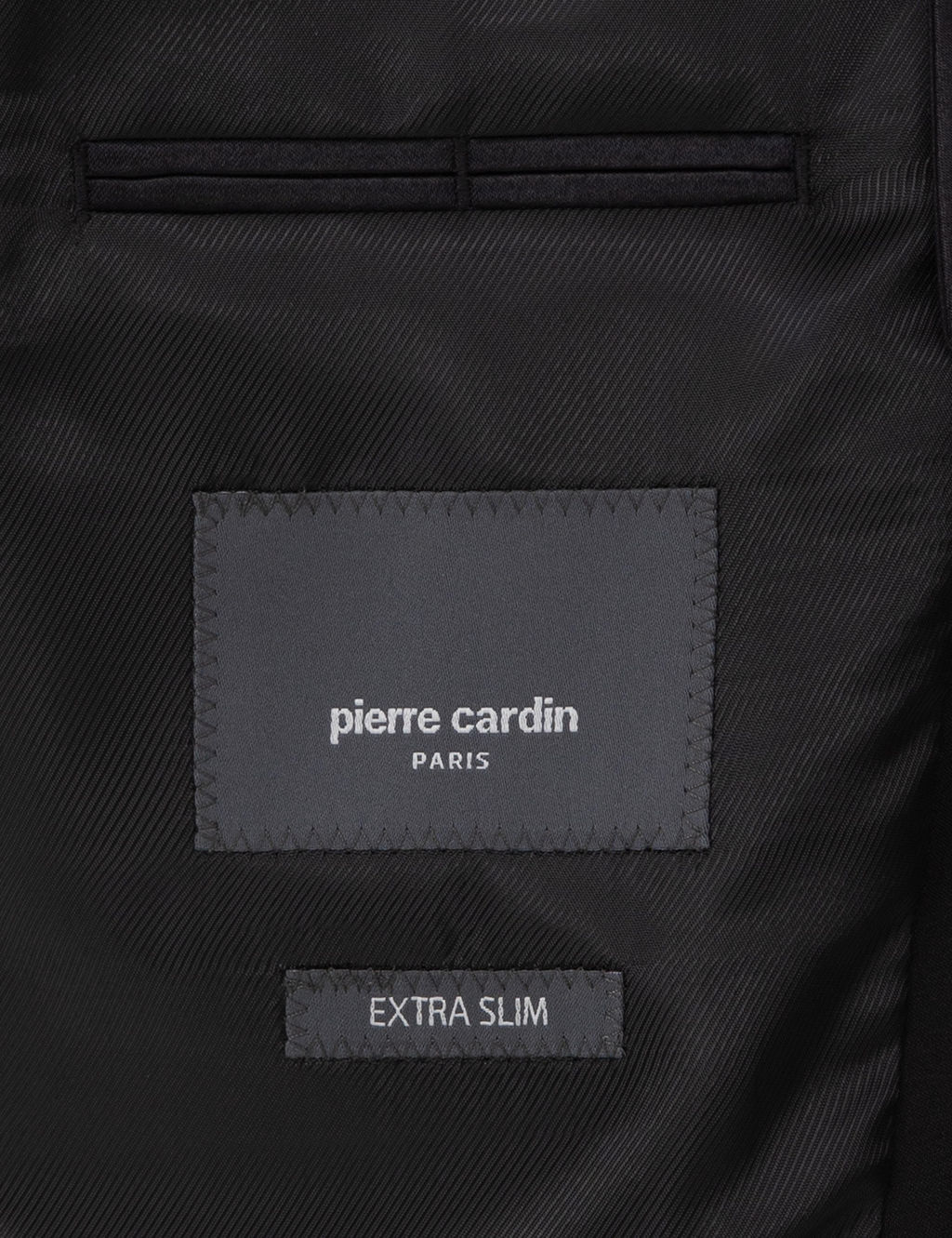 Смокинг Pierre Cardin Ex Slim Fit с жилетом черный