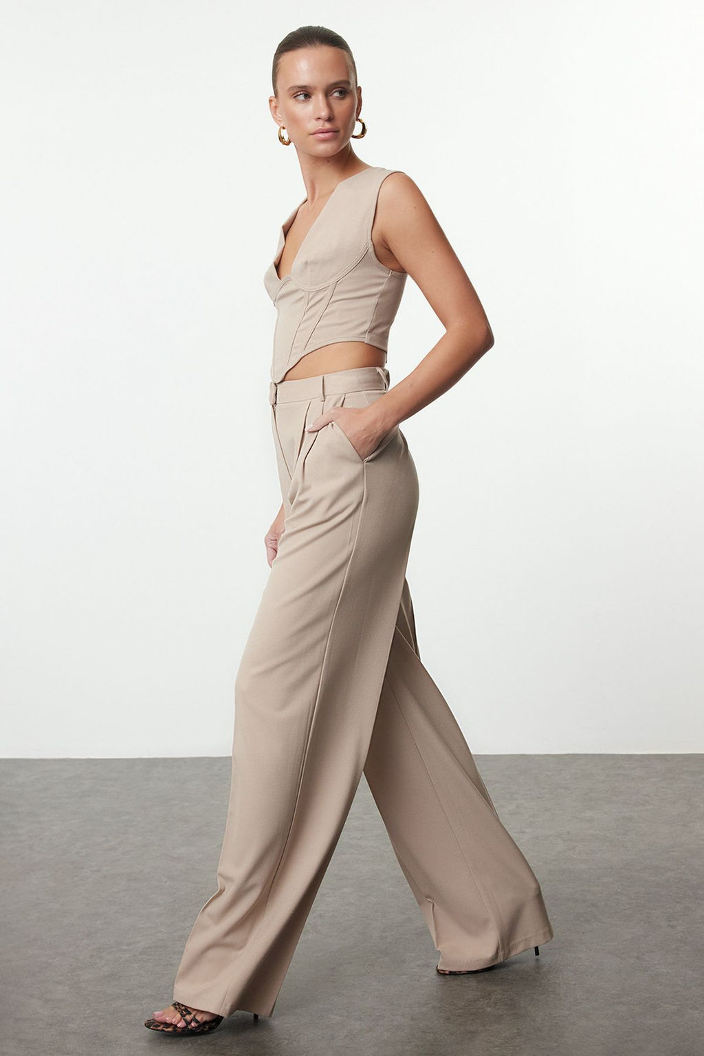 TRENDYOLMILLA Antrasit Bol Paca Dokuma Pantolon TPRAW23PL00016 фото 10