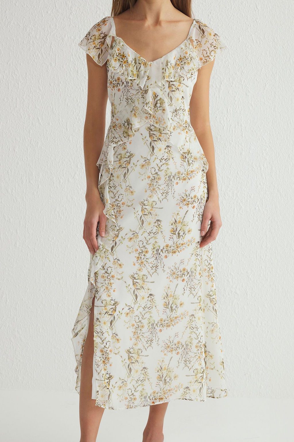 TRENDYOLMILLA Ekru Cicekli F?rf?rl? A Kesim Maxi Dokuma Elbise TWOSS25EL00019  фото 3