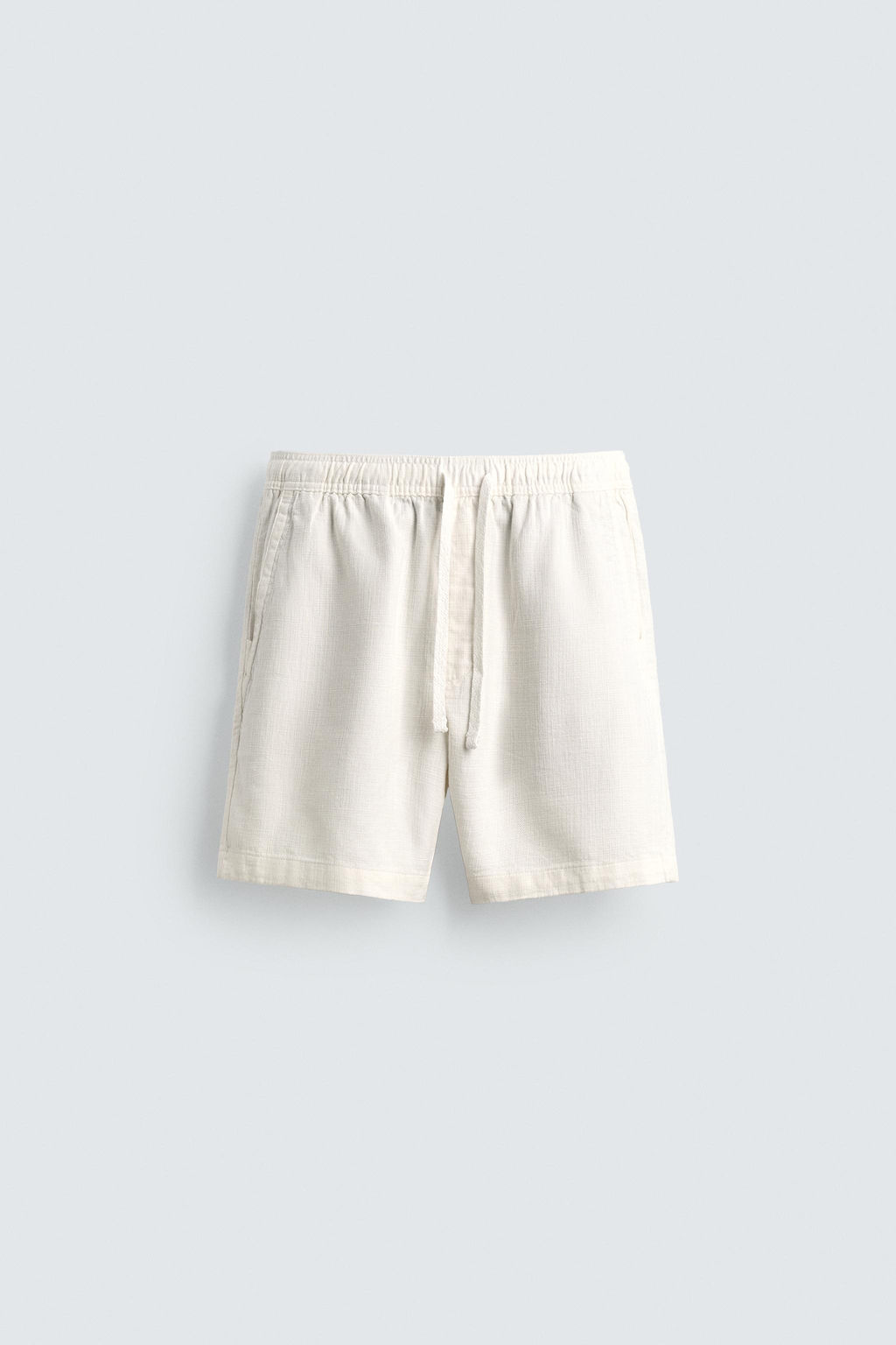 BERMUDA REGULAR FIT ESTRUCTURA / Blanco roto