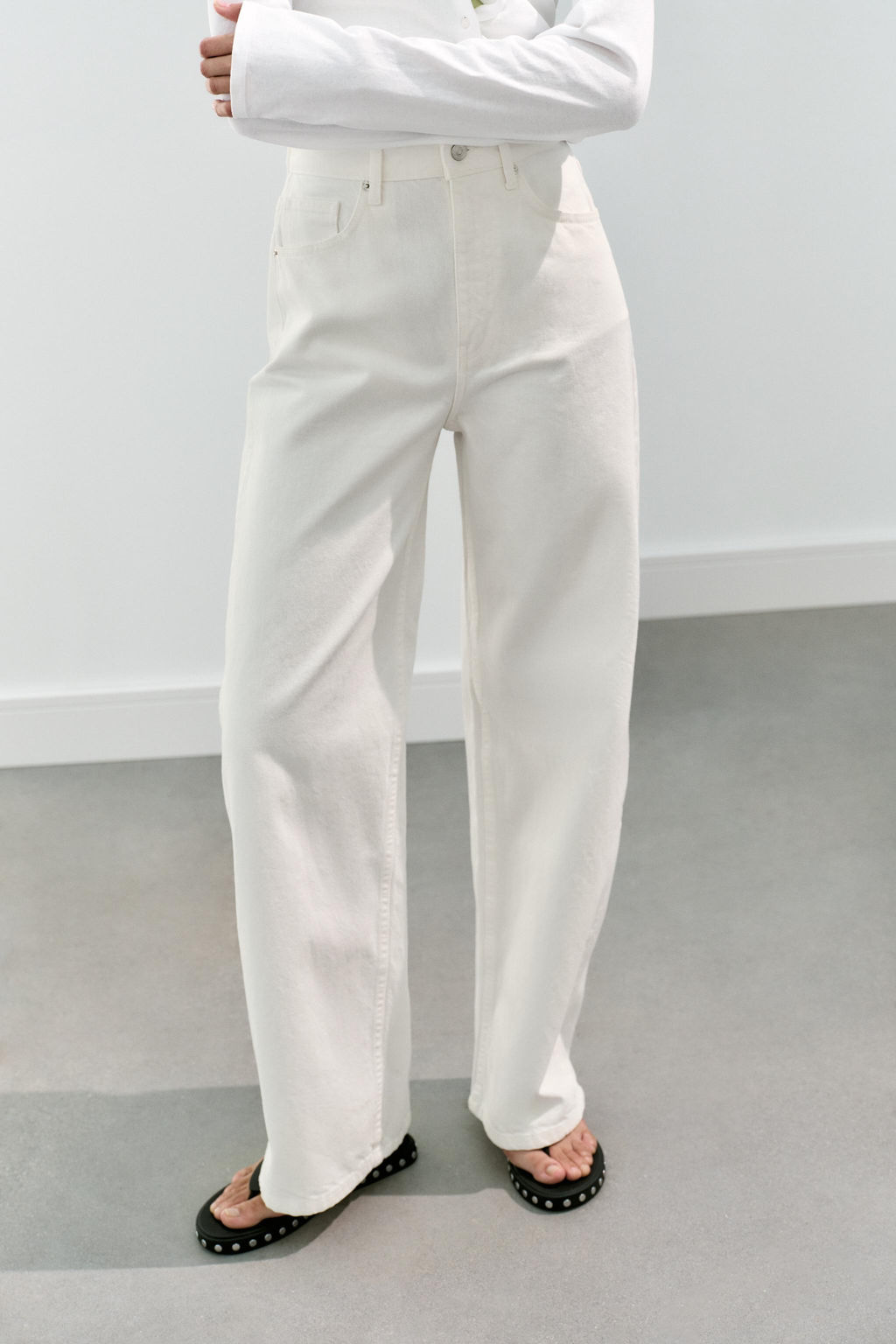 JEANS TRF EXTRA WIDE LEG TIRO ALTO / Blanco roto