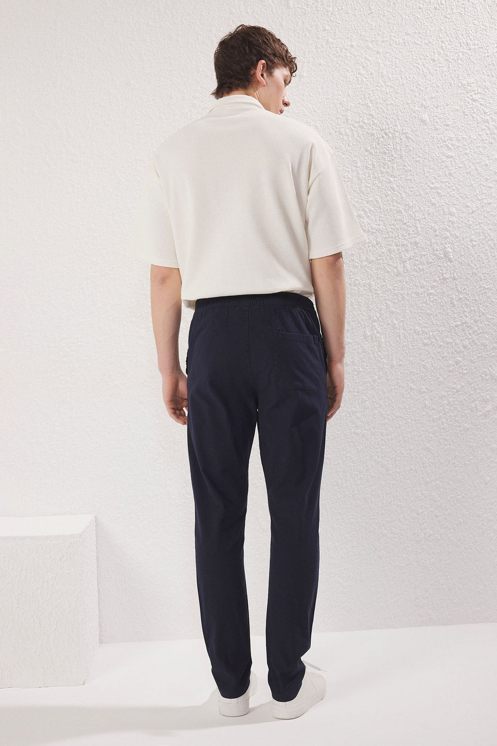 TRENDYOL MAN Lacivert Regular/Normal Kal?p %100 Pamuklu Ozel Dokulu Rahat Pantolon TMNSS25PL00006 - Trendyolmilla фото 4