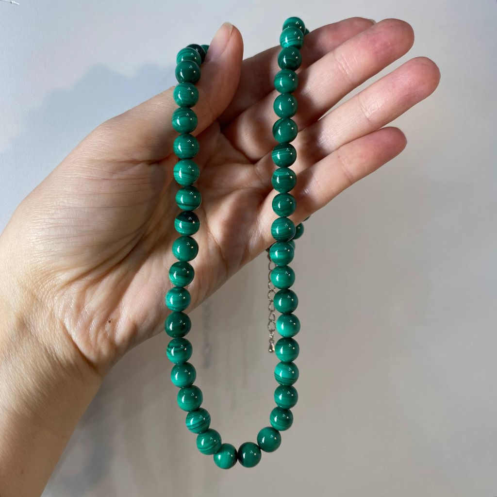 Бусы из Малахита