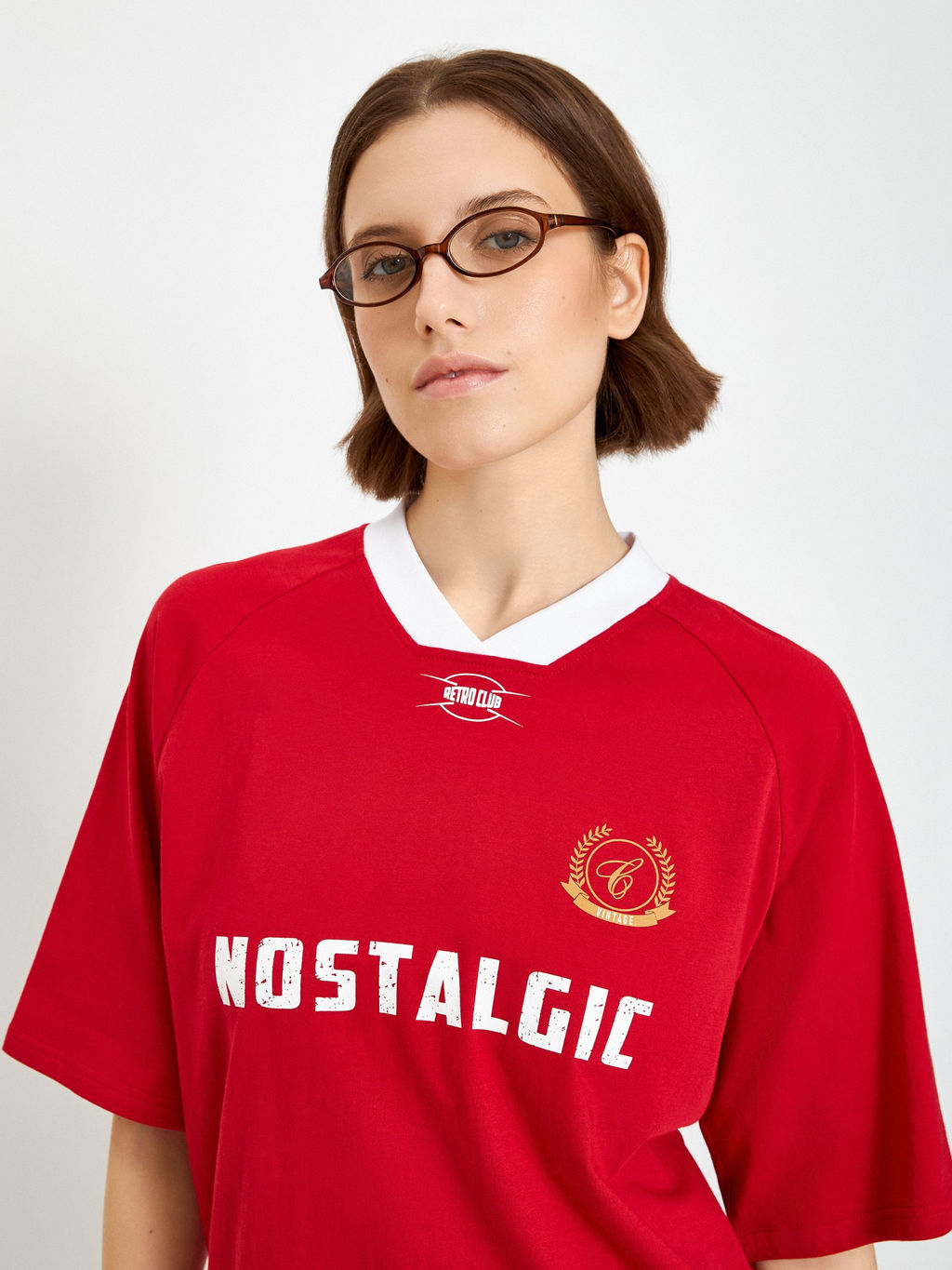 10200510127 Футболка жен. Gustavo красный - Concept club фото 3