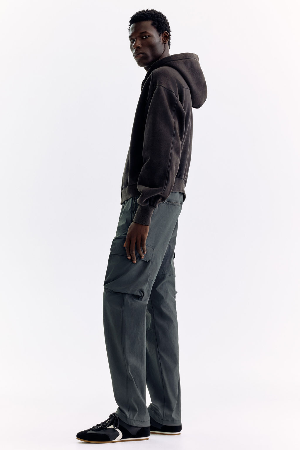 Pantal?n cargo de nailon Regular Fit - H&m фото 7