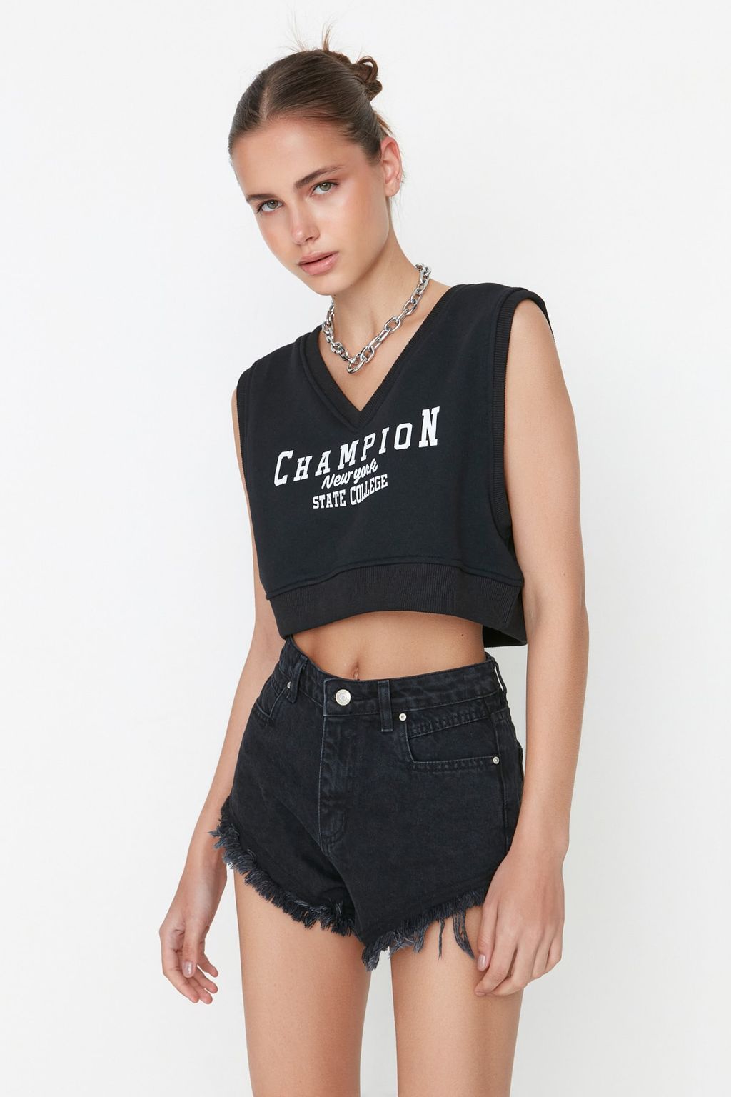 TRENDYOLMILLA Siyah Y?rt?kl? Yuksek Bel Denim Sort TWOSS22SR00152  фото 3