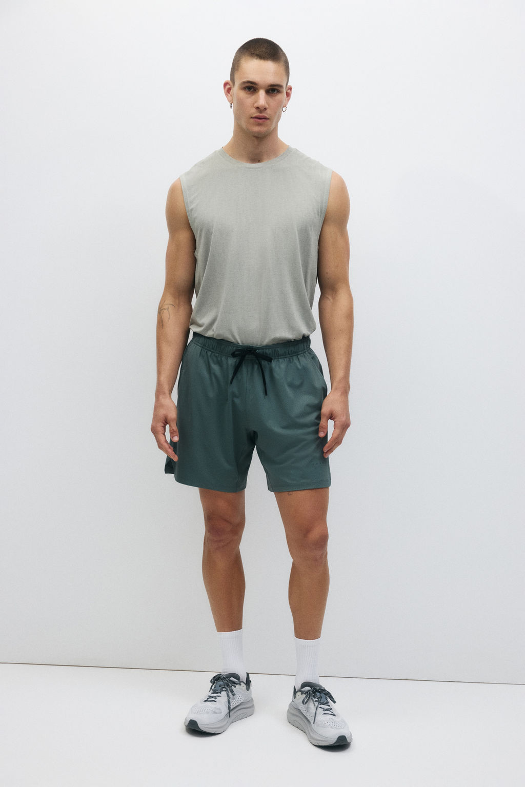 Pantal?n corto de deporte con DryMove - H&m фото 8