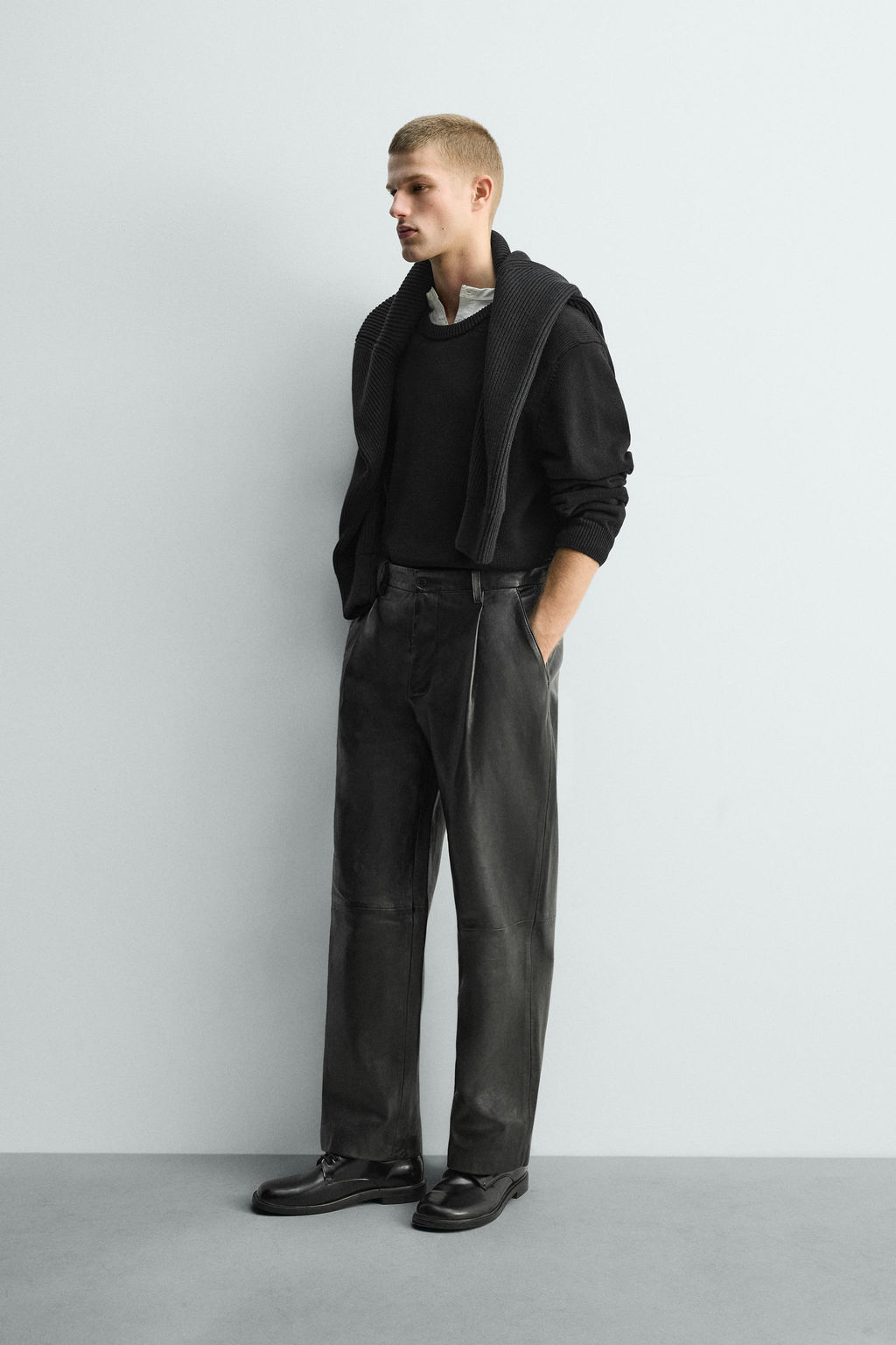 LEATHER STRAIGHT-LEG TROUSERS - Zara фото 4