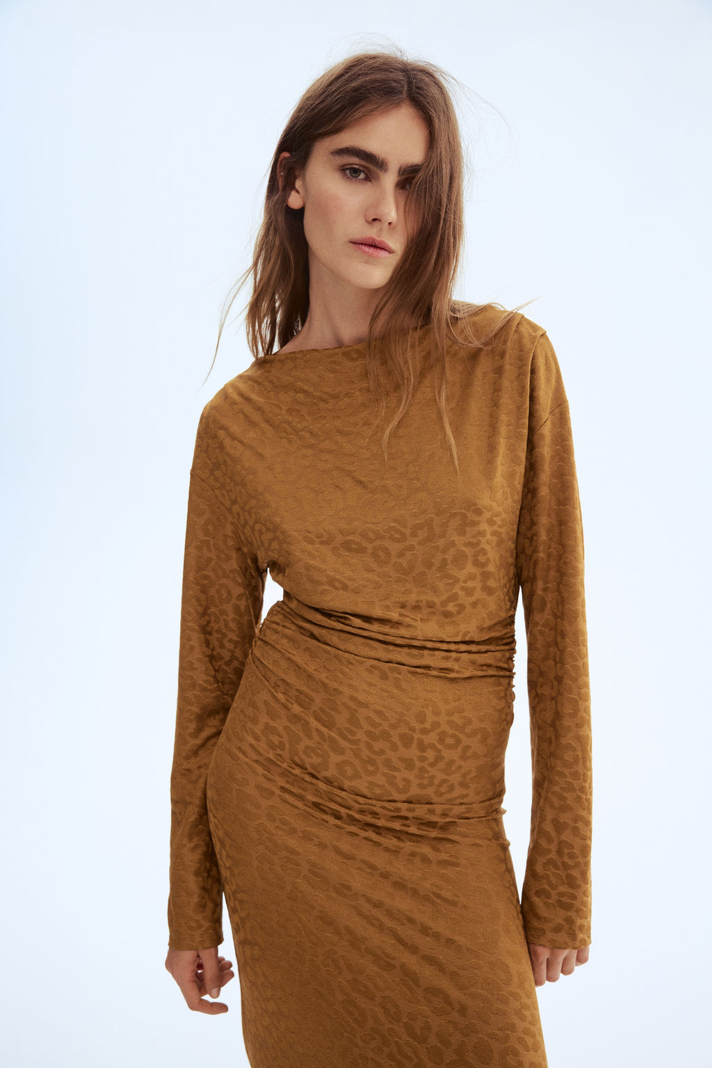 Vestido midi drapeado - H&m фото 6