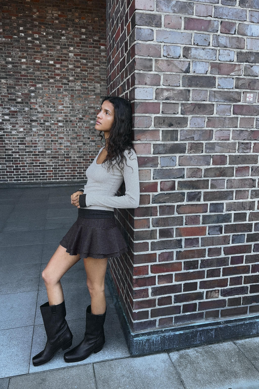 PINSTRIPE RUFFLE MINI SKIRT - Zara фото 9