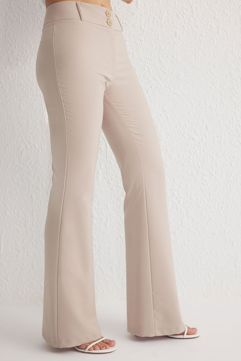 TRENDYOLMILLA Siyah Ispanyol Paca Normal Bel Dokuma Pantolon TWOSS25PL00065 фото 4