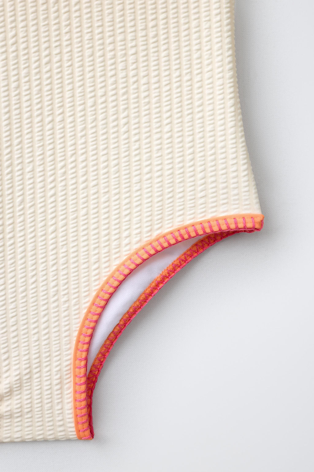 6-14 A?OS/ BA?ADOR SEERSUCKER VIVOS CONTRASTE / Crudo - Zara фото 5