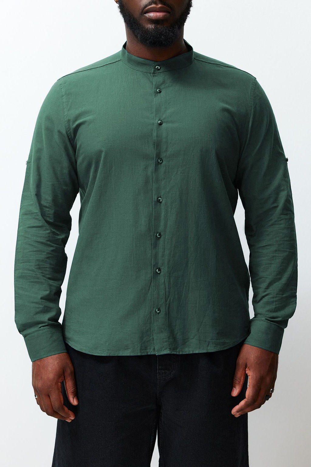 Koyu Yesil Regular Fit Rahat Hakim Yaka Basic Buyuk Beden Gomlek TMNSS23GO00093