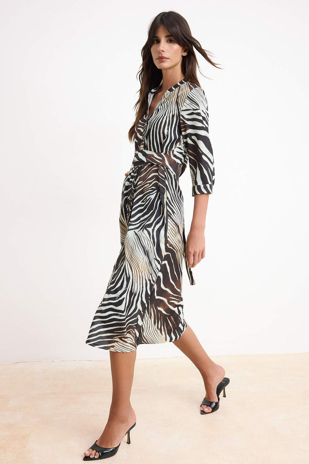 Siyah Kusakl? Animal Desen Maxi Dokuma Elbise TWOSS26EL00221 - Trendyolmilla фото 2