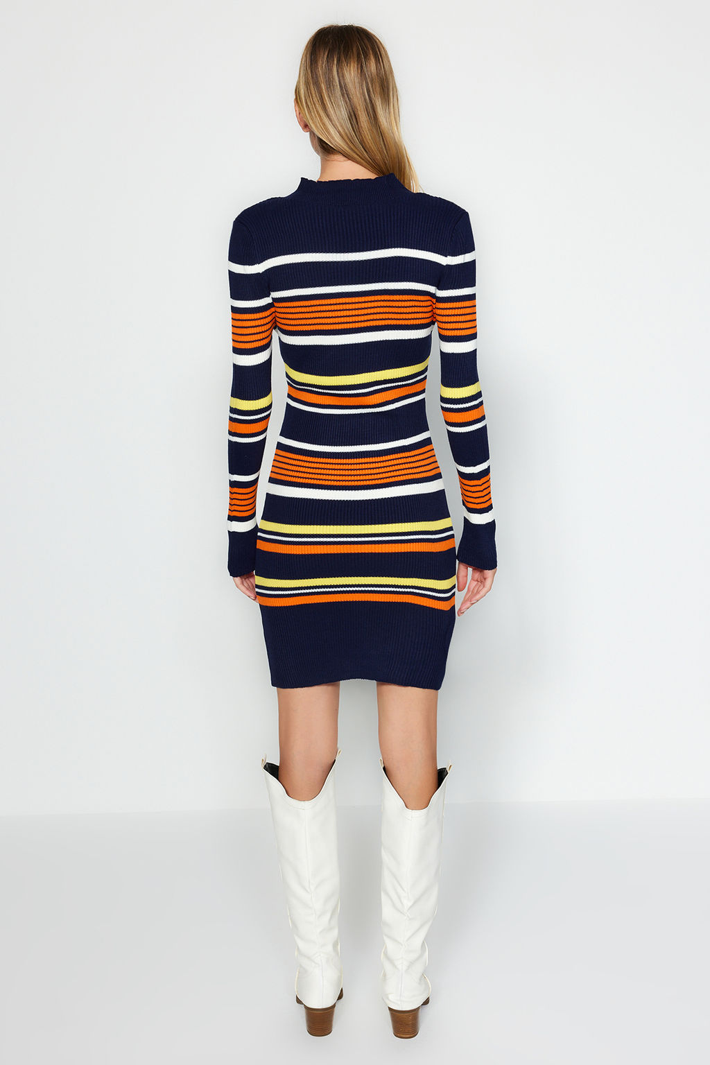 TRENDYOLMILLA Lacivert Mini Triko Renk Bloklu Dik Yaka Elbise TWOAW24EL00469 фото 10