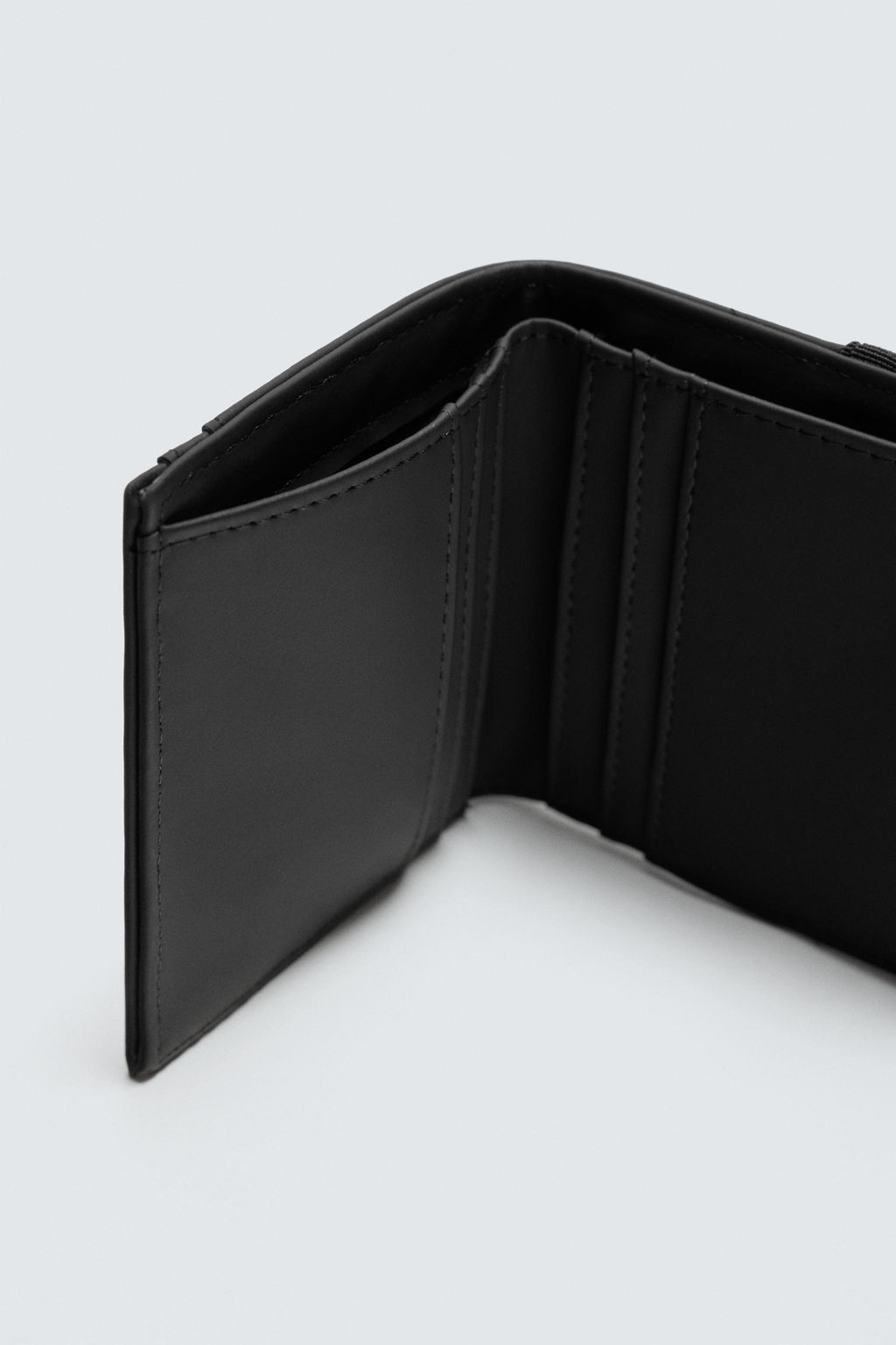 RUBBERISED WALLET WITH COIN PURSE - Zara фото 5