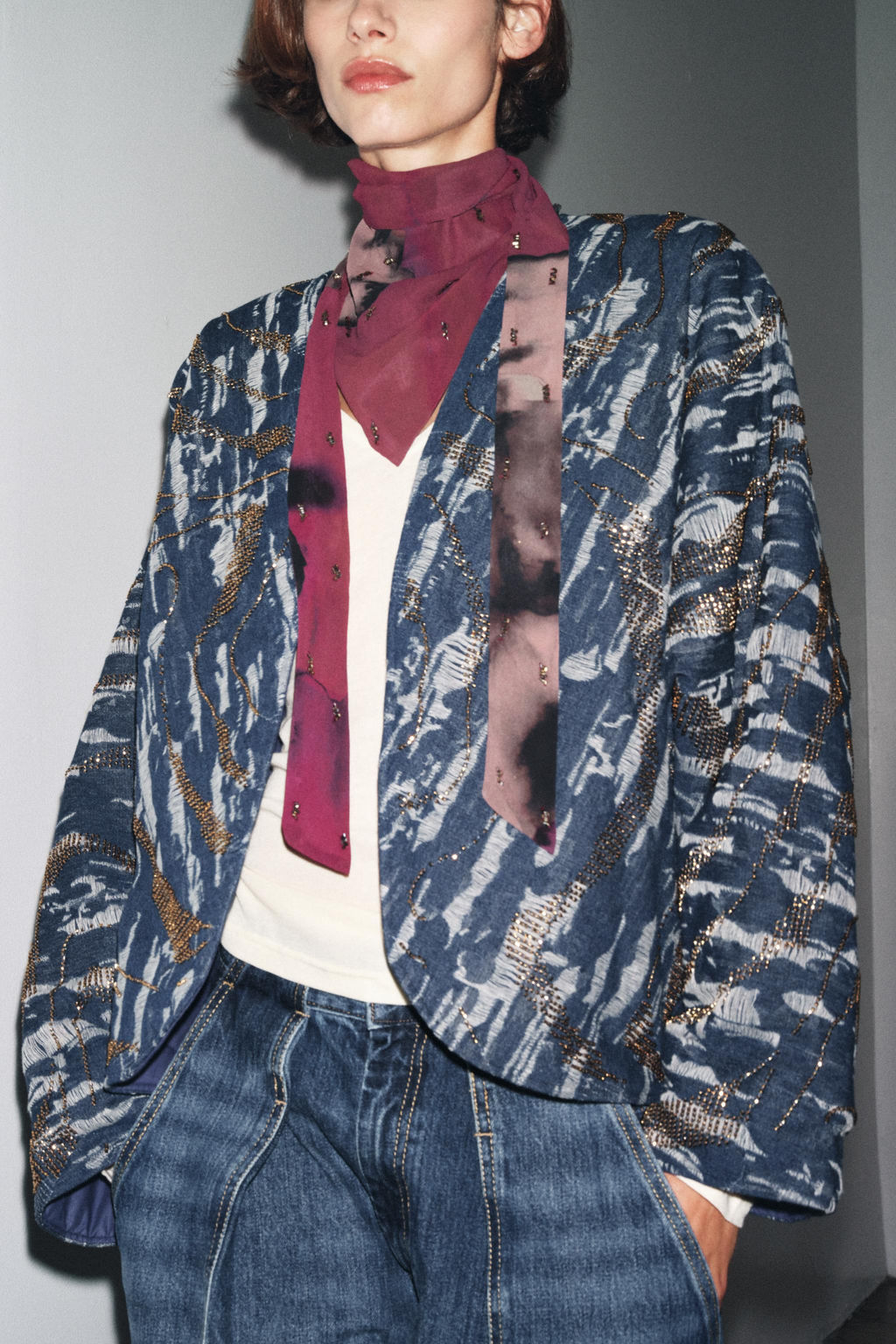 BEADED DENIM-EFFECT QUILTED KIMONO - Zara фото 7